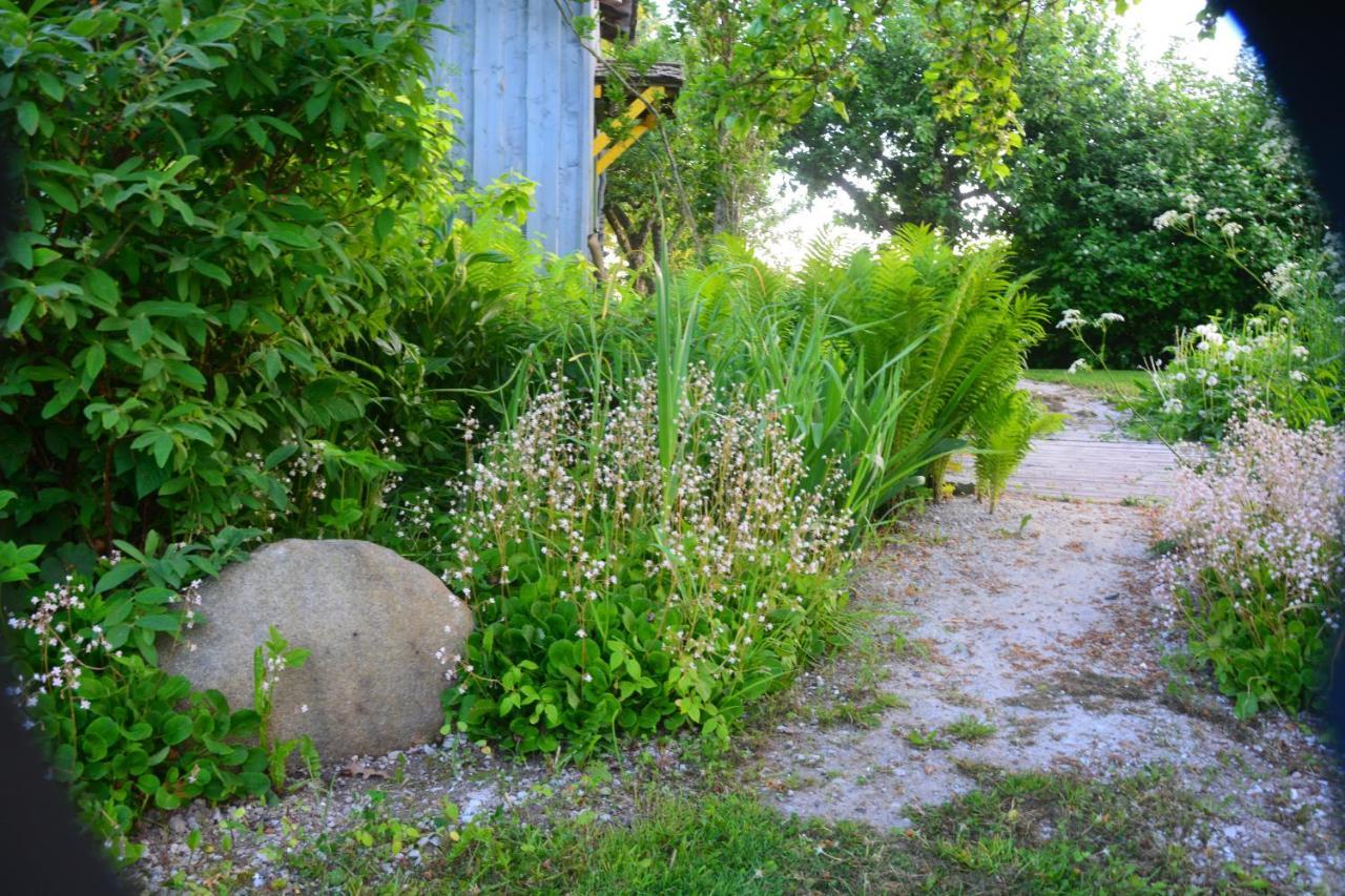 Perka Kodumajutus Apartment Haademeeste Luaran gambar